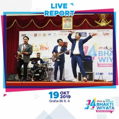 Ajak Penotong Bernyanyi dan Berjoget Bersama, Penampilan The Outside Band Pecahkan Suasana di Graha IIK Hall