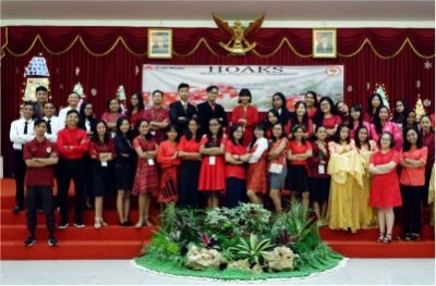 Keluarga Besar IIK Bhakti Wiyata Rayakan Natal Penuh Sukacita